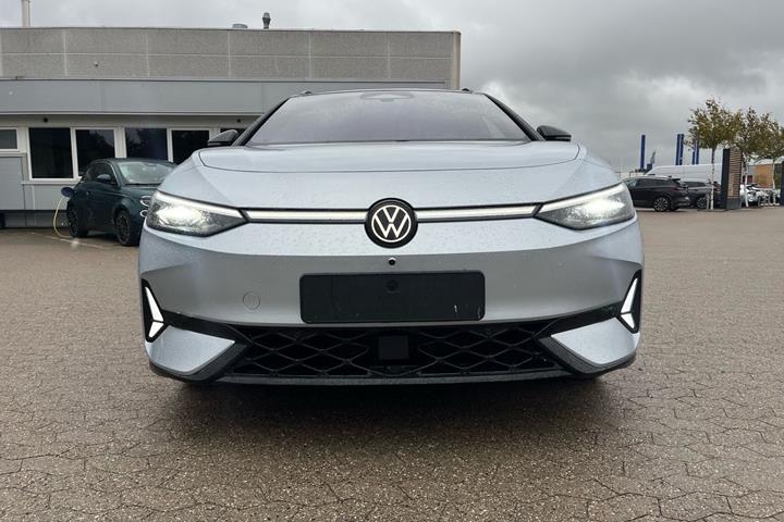 Sølv VW ID.7 fra 2026