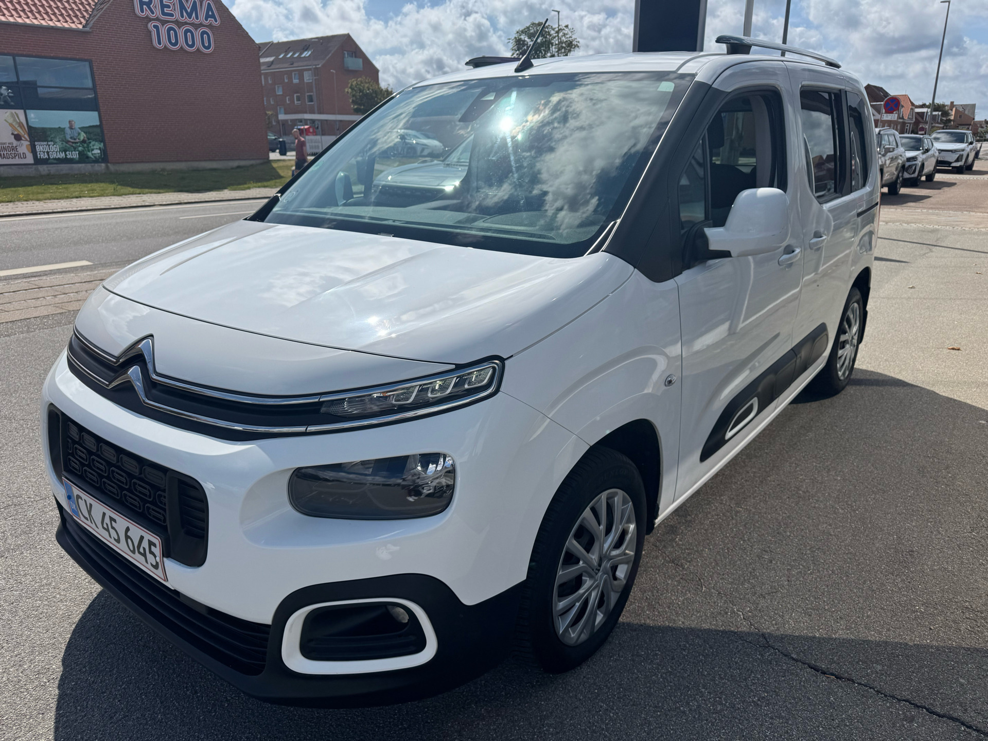 Hvid Citroën Berlingo fra 2019