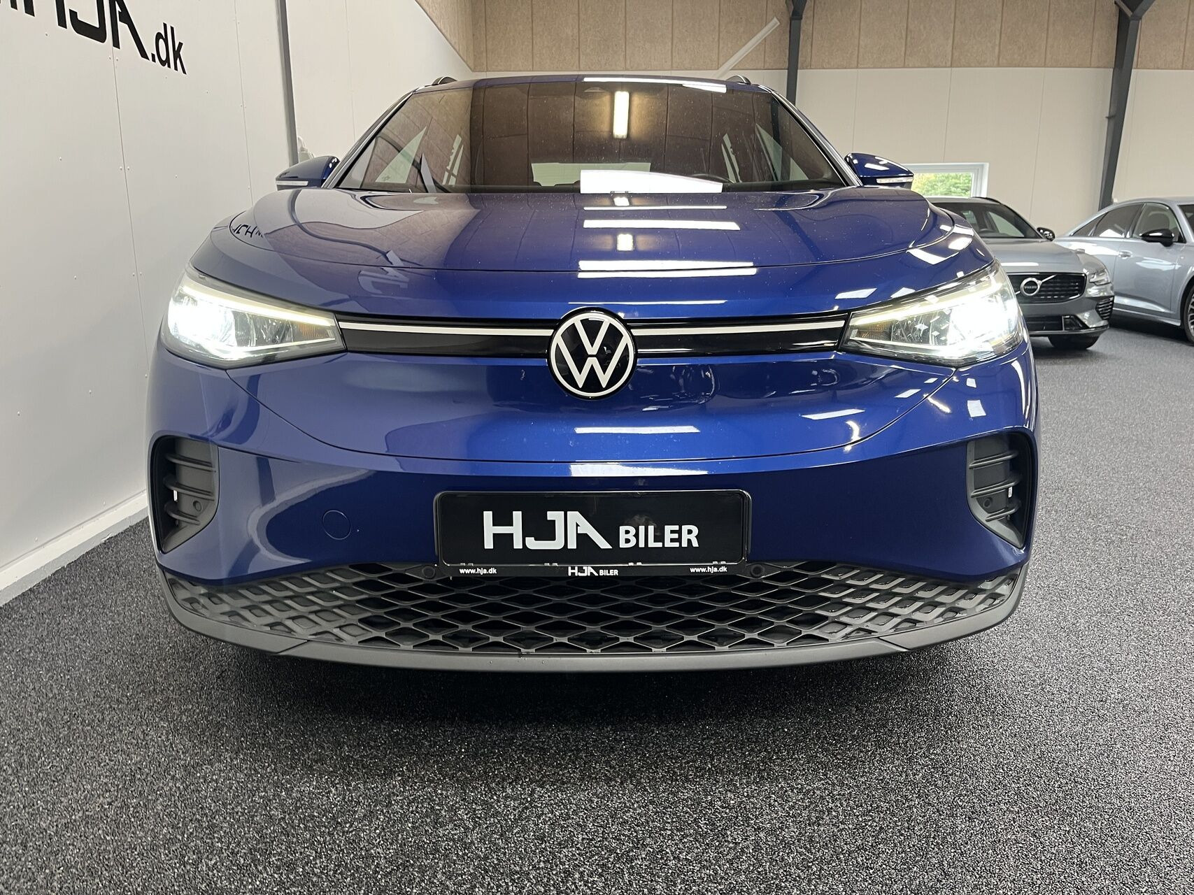 Blå VW ID.4 fra 2023