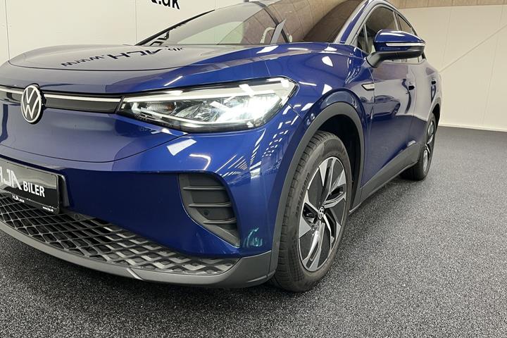Blå VW ID.4 fra 2023