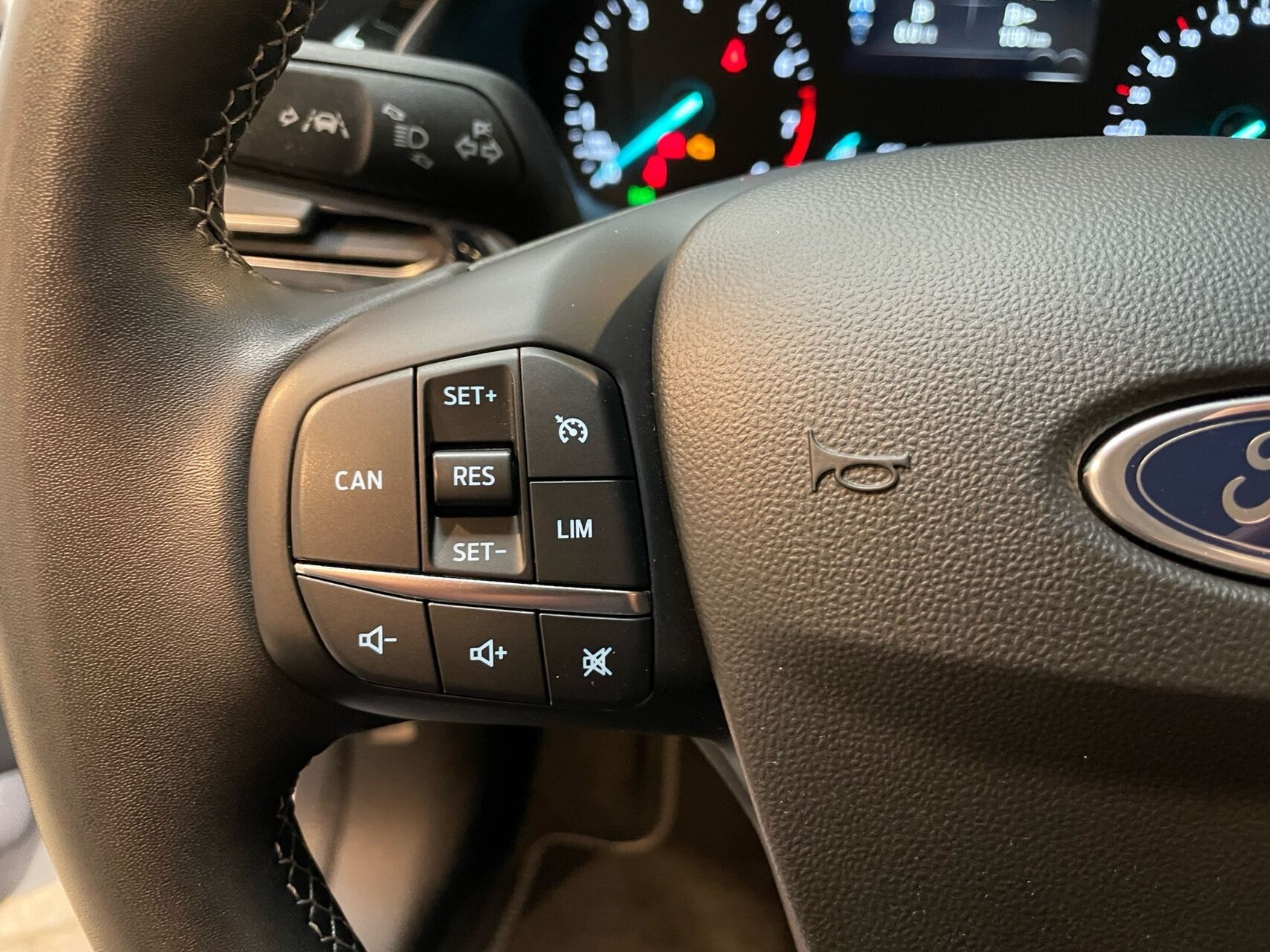 Hvid Ford Fiesta fra 2023