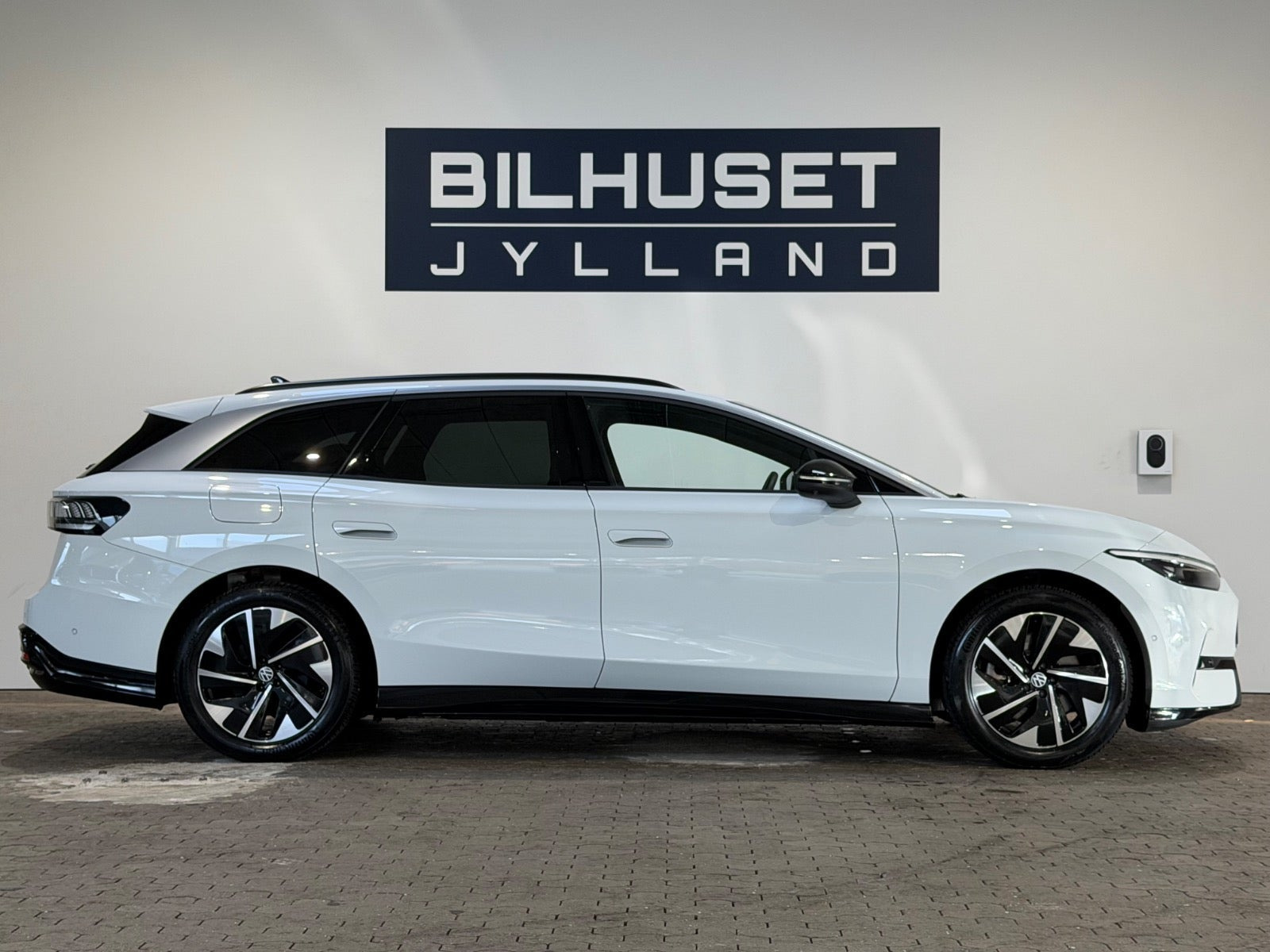Hvid VW ID.7 fra 2026
