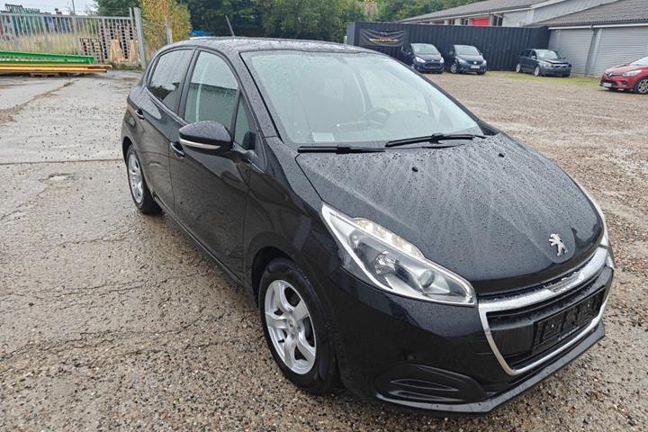 undefined Peugeot 208 fra 2018