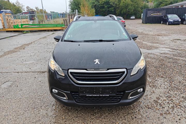Gul Peugeot 2008 fra 2013