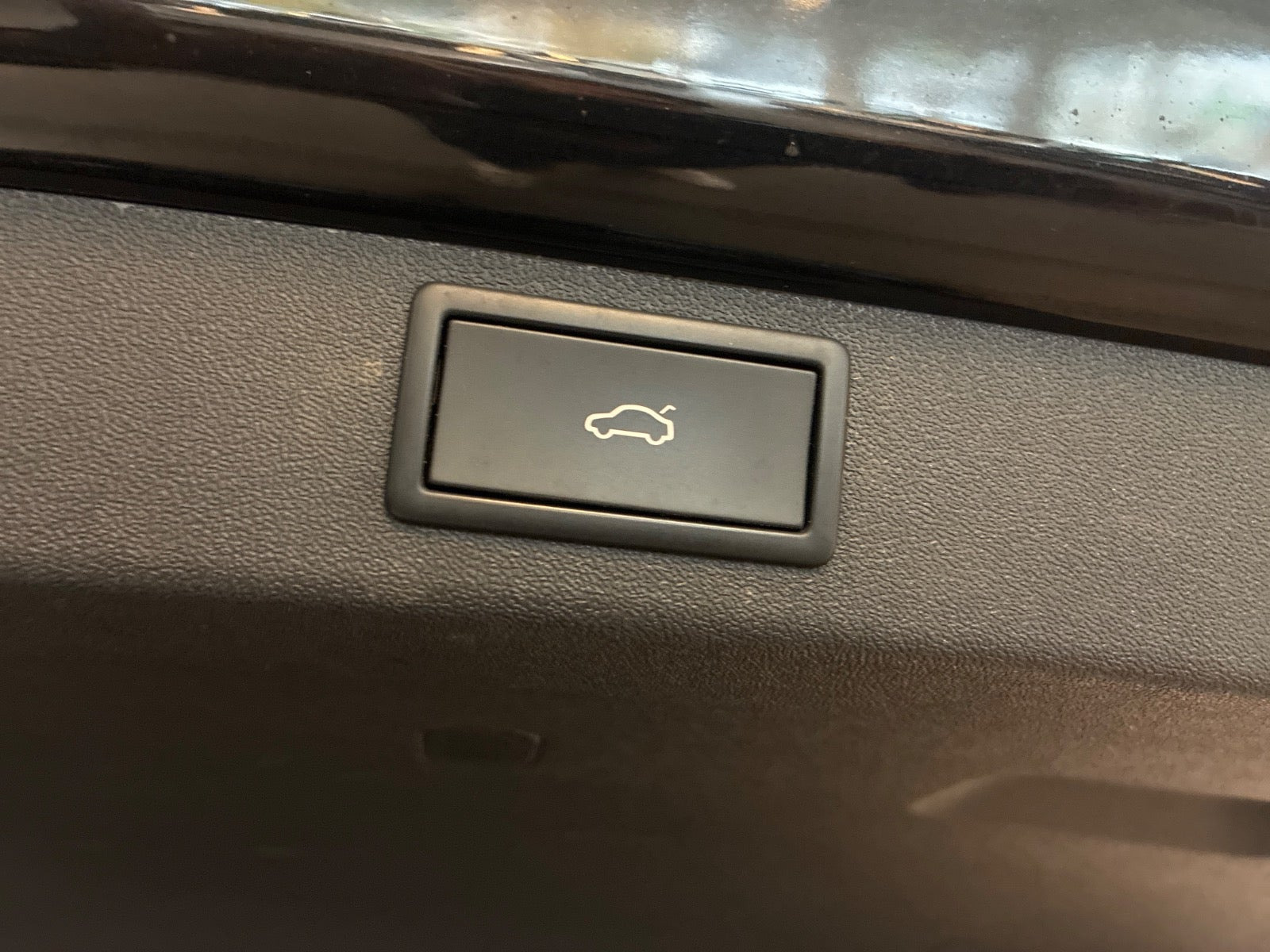 Sort Skoda Enyaq fra 2023