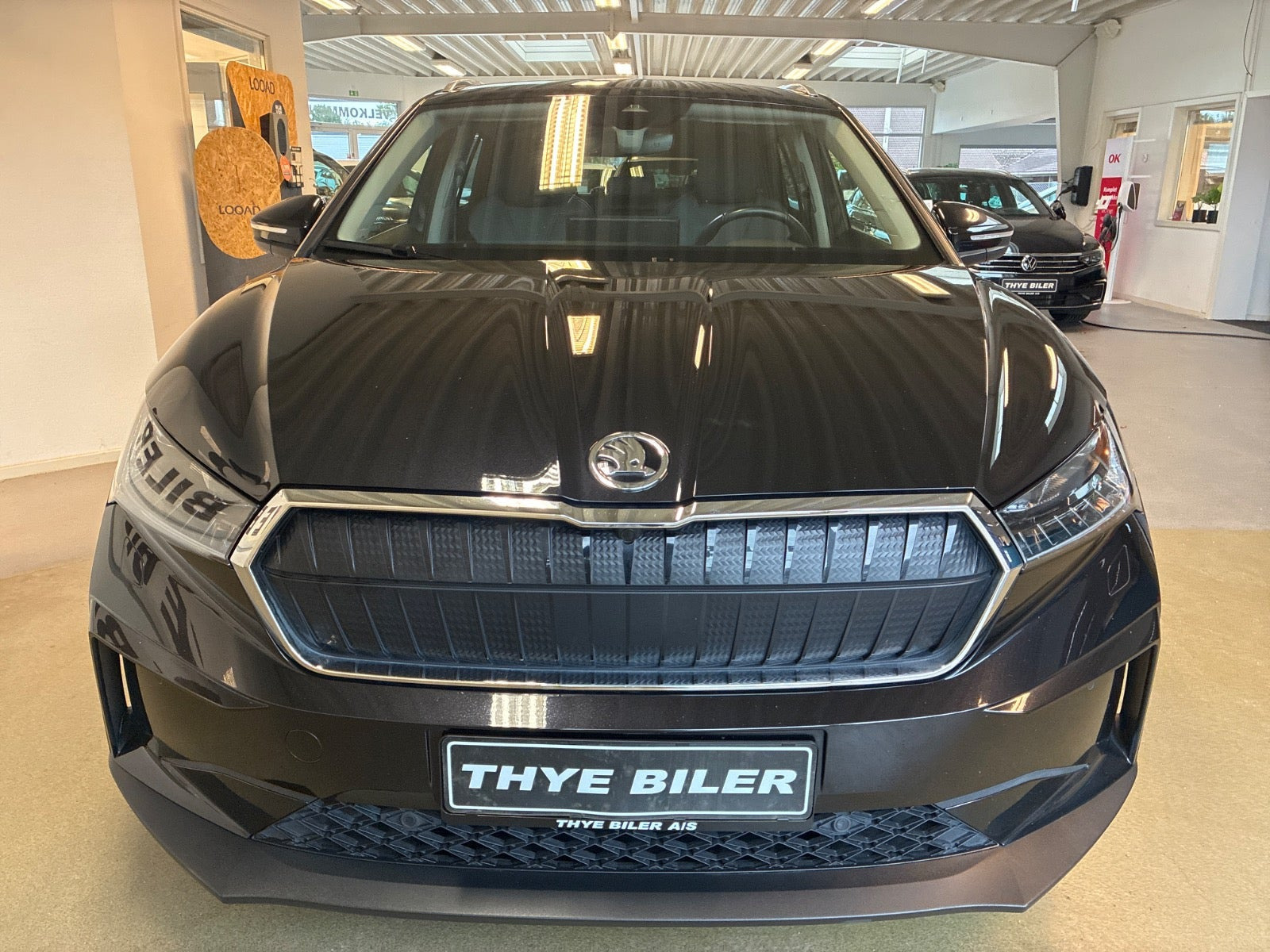 Sort Skoda Enyaq fra 2023