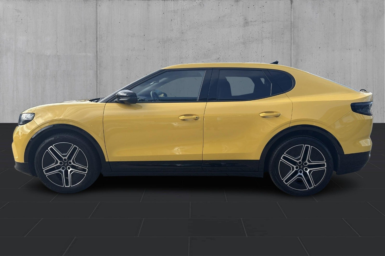 Gul Ford Capri fra 2025