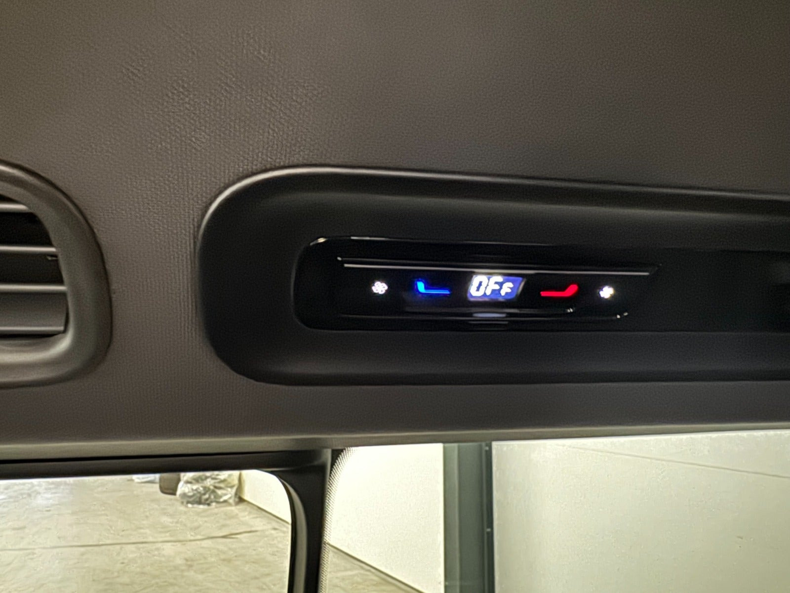 Sort VW ID.Buzz fra 2025