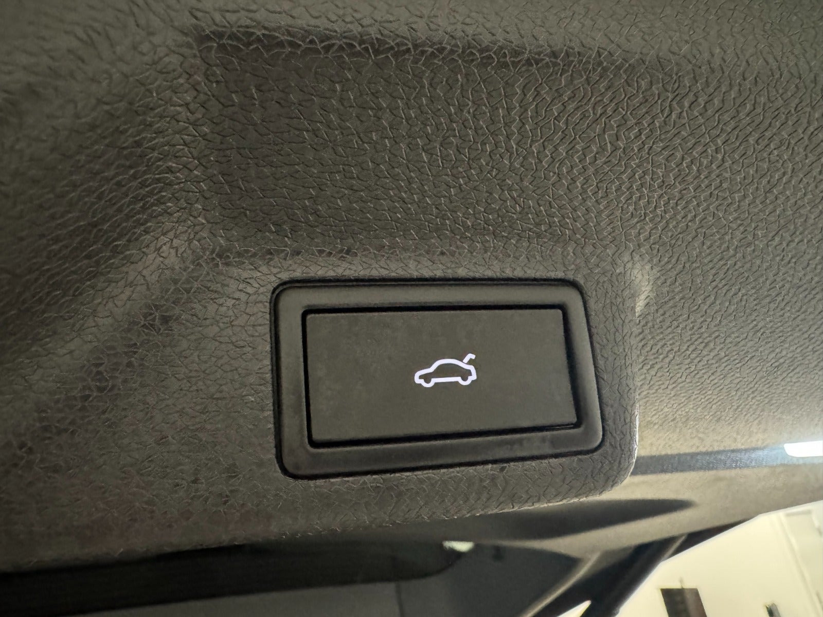 Sort VW ID.Buzz fra 2025