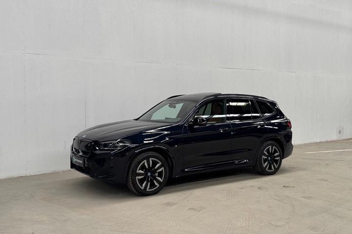 Sort BMW iX3 fra 2022