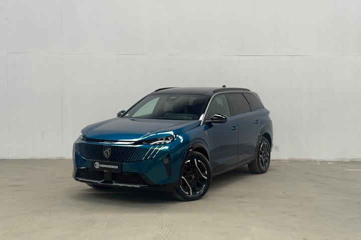 Blå Peugeot e-5008 fra 2025 set udefra
