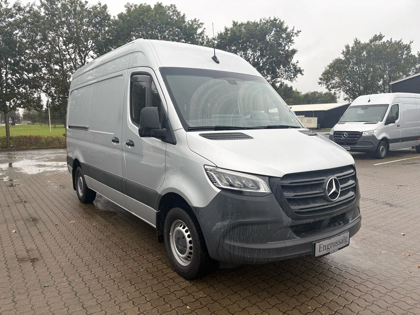 Sølv Mercedes Sprinter 316 fra 2020
