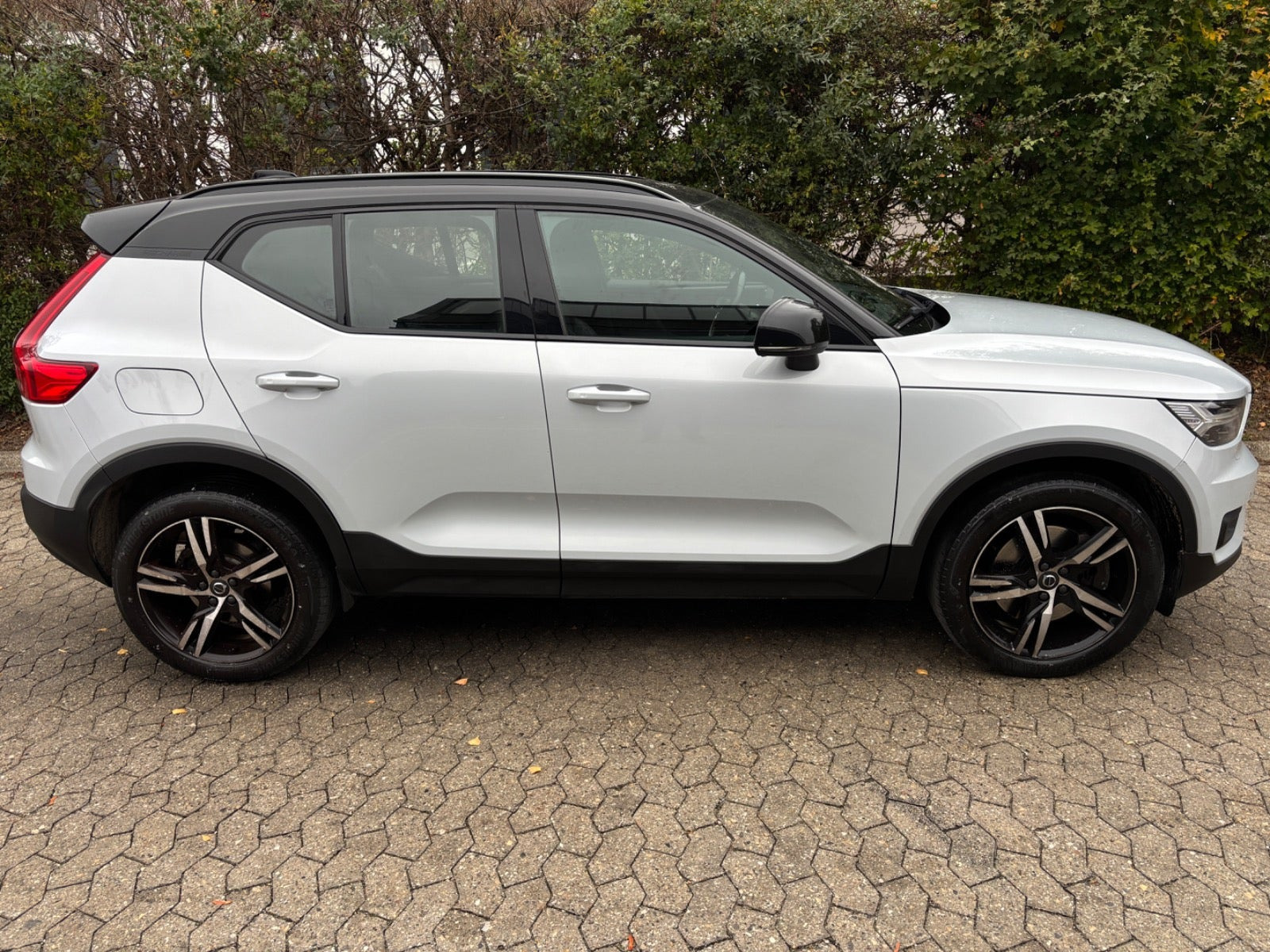 Grøn Volvo XC40 fra 2021