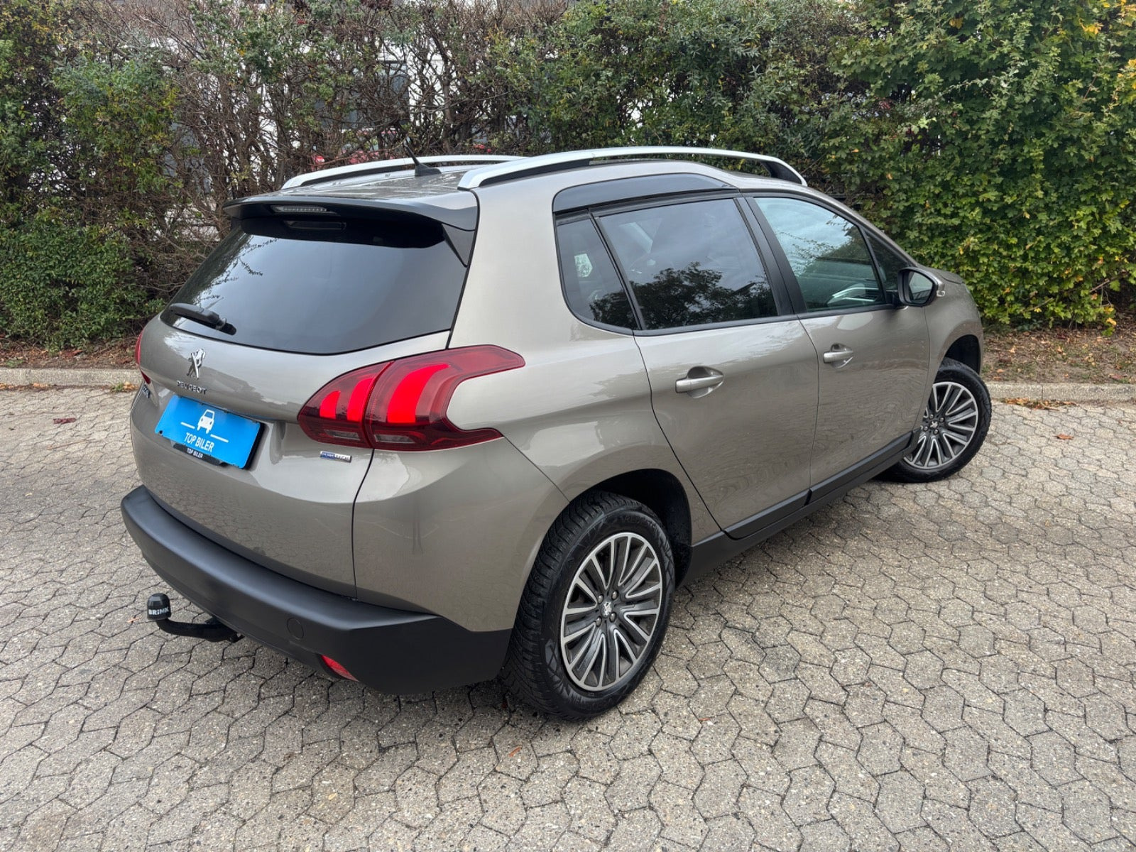 undefined Peugeot 2008 fra 2017