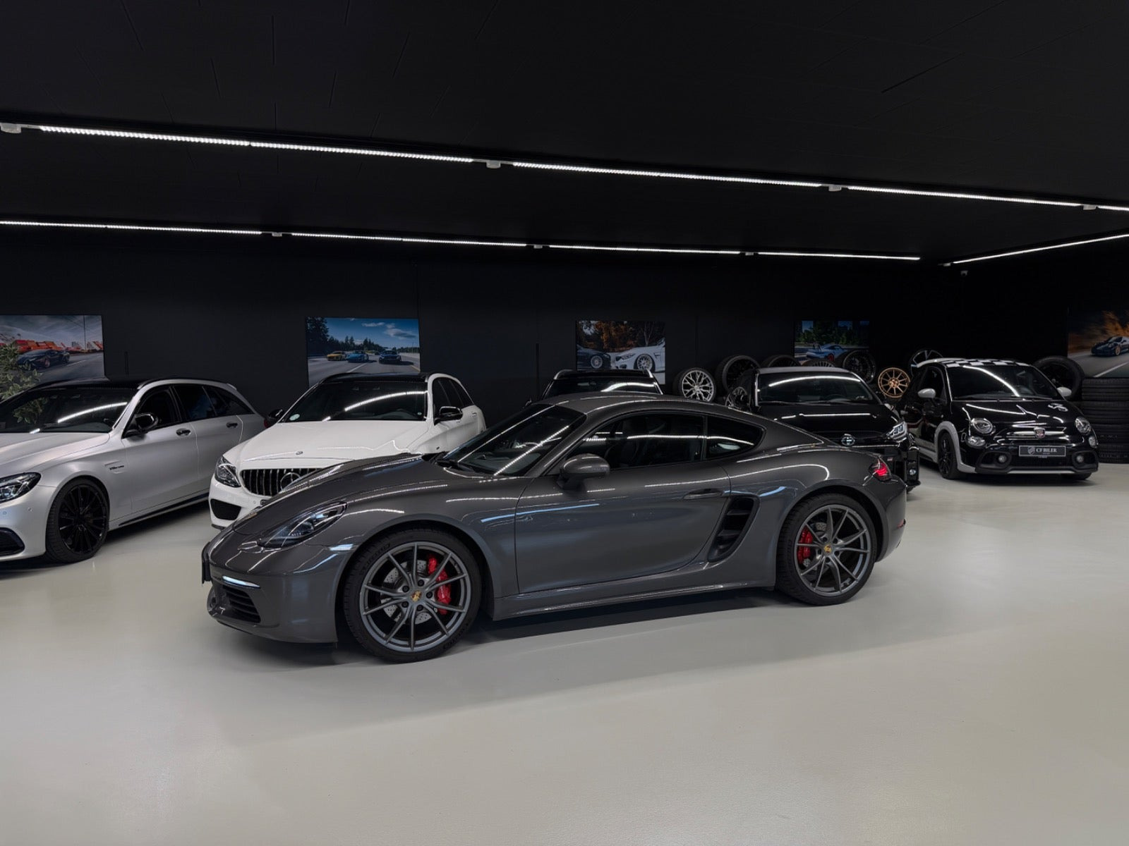 Grå Porsche 718 Cayman S fra 2016
