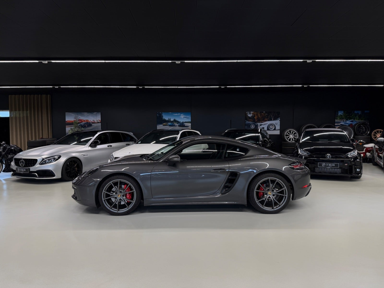 Grå Porsche 718 Cayman S fra 2016