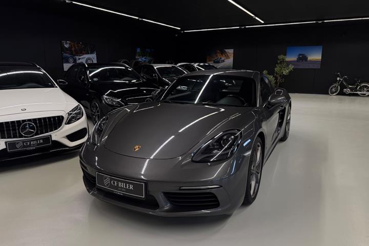 Grå Porsche 718 Cayman S fra 2016