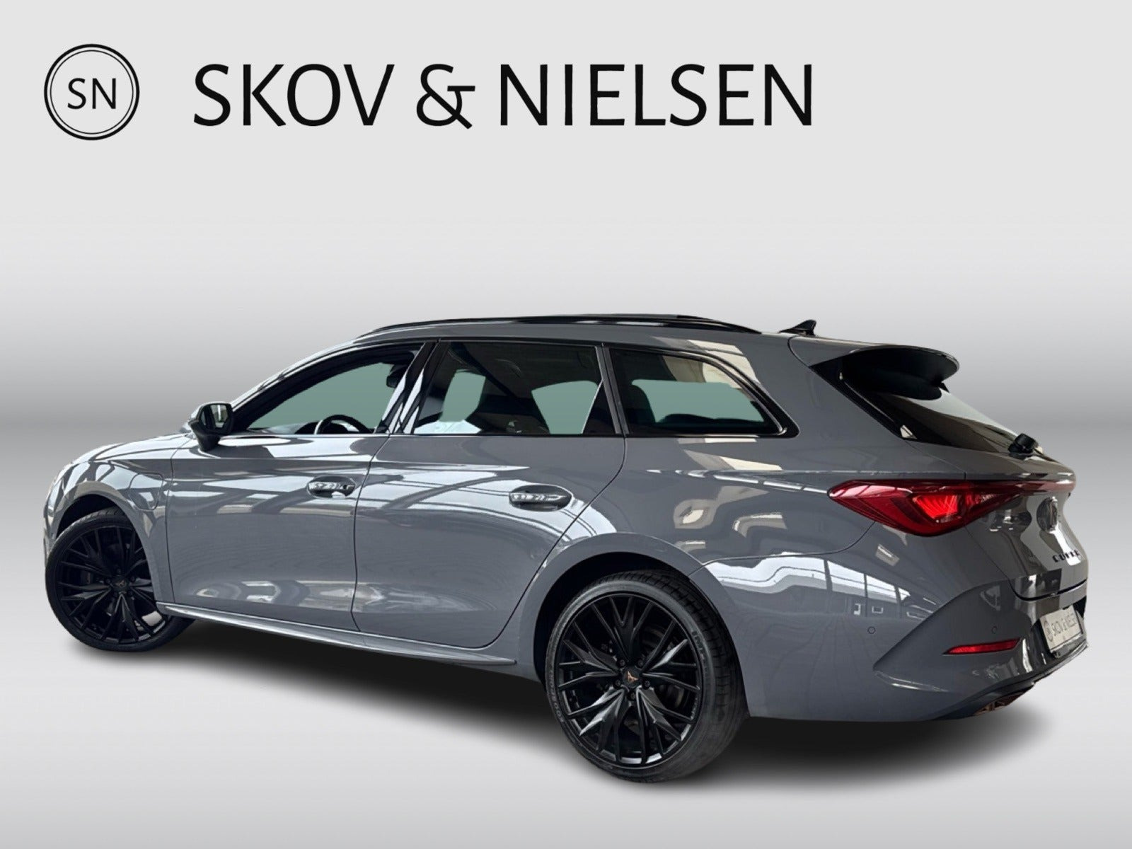 Grå Cupra Leon fra 2020
