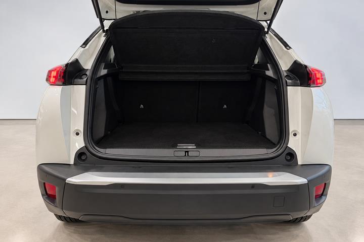 Hvid Peugeot e-2008 fra 2020