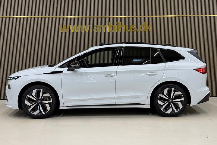 Hvid Skoda Enyaq fra 2026