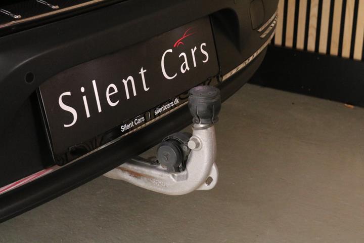 Sort Mercedes EQA250 fra 2022