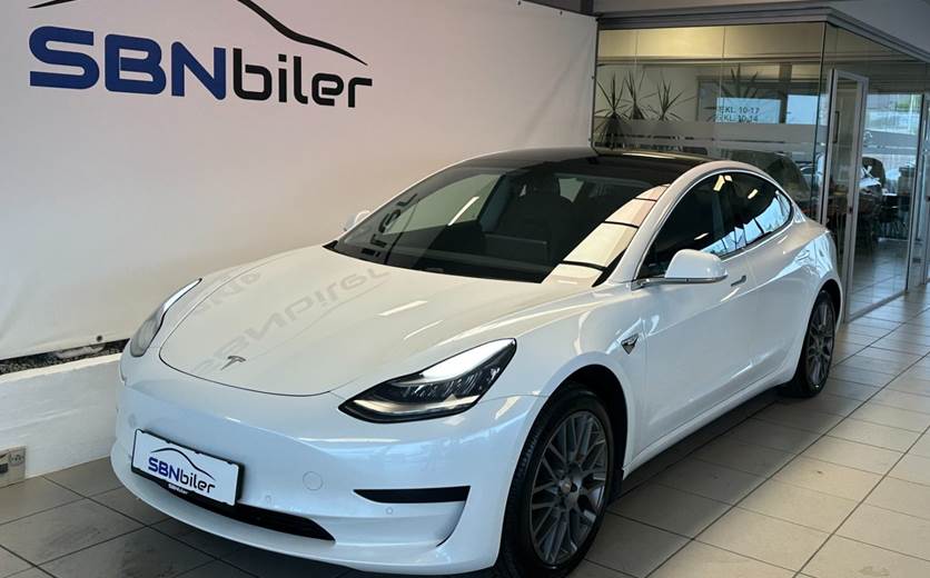 Tesla Model 3 Standard Range+ RWD
