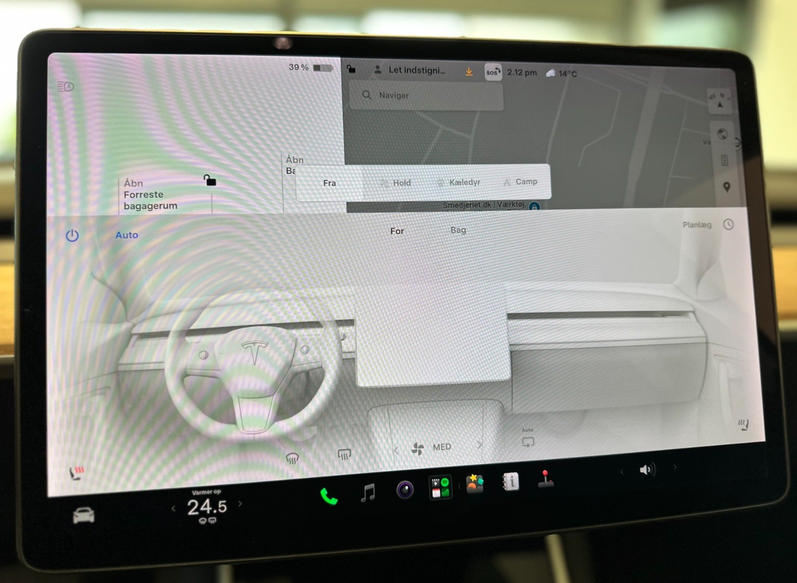 Hvid Tesla Model 3 fra 2020
