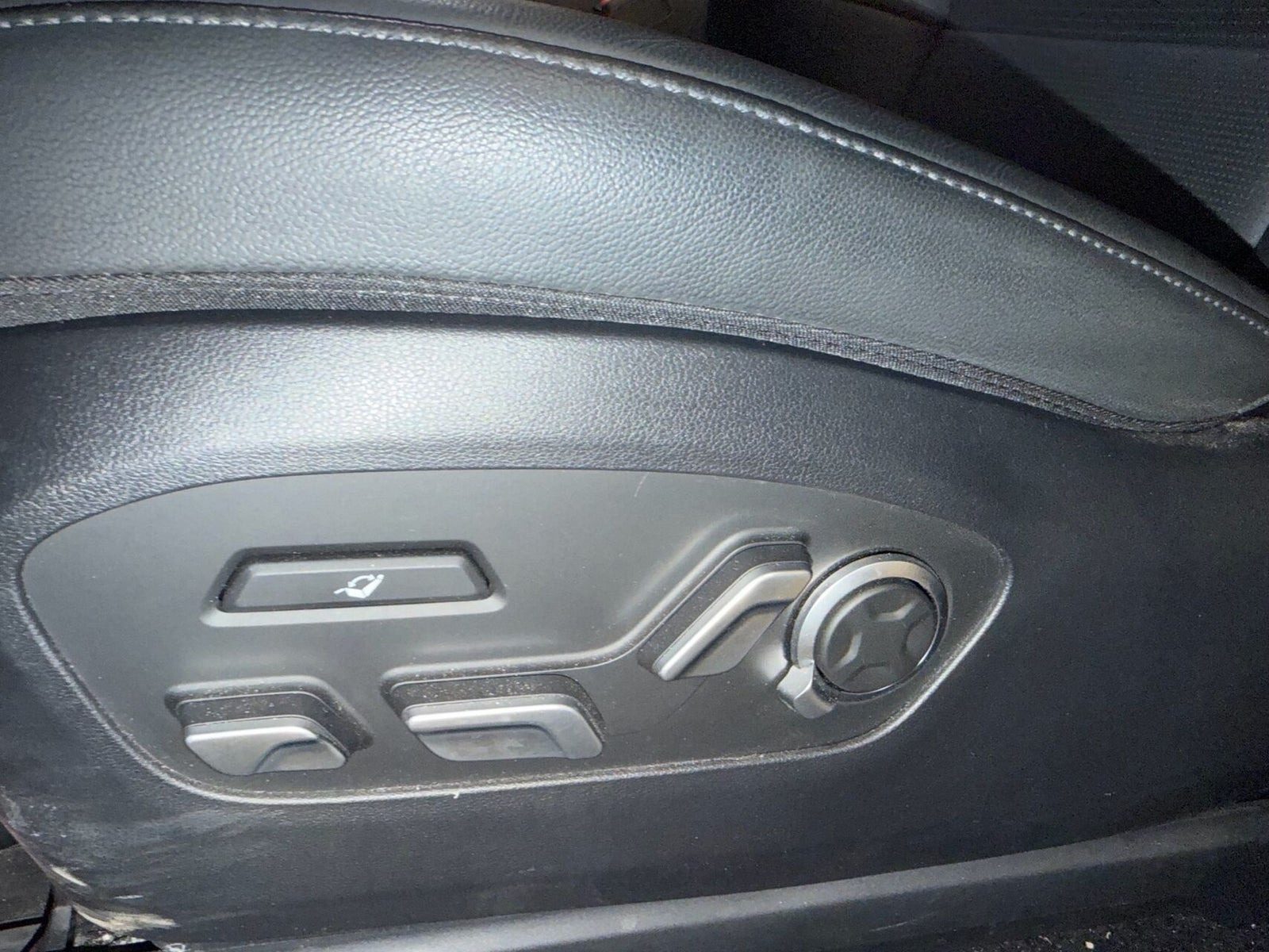 Sort Hyundai Ioniq 9 fra 2026
