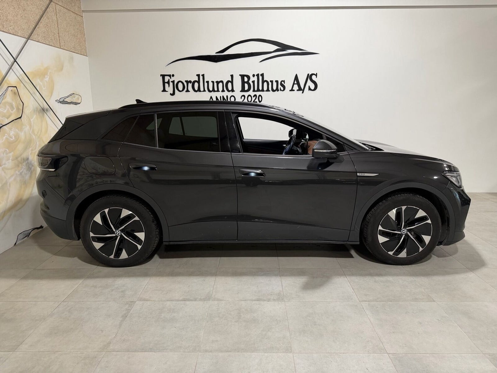 Grå VW ID.4 fra 2022