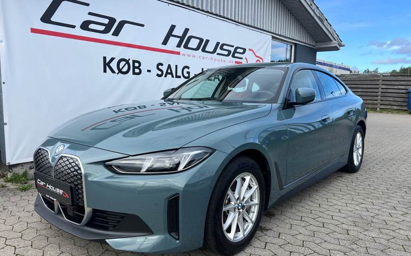 BMW i4 eDrive35