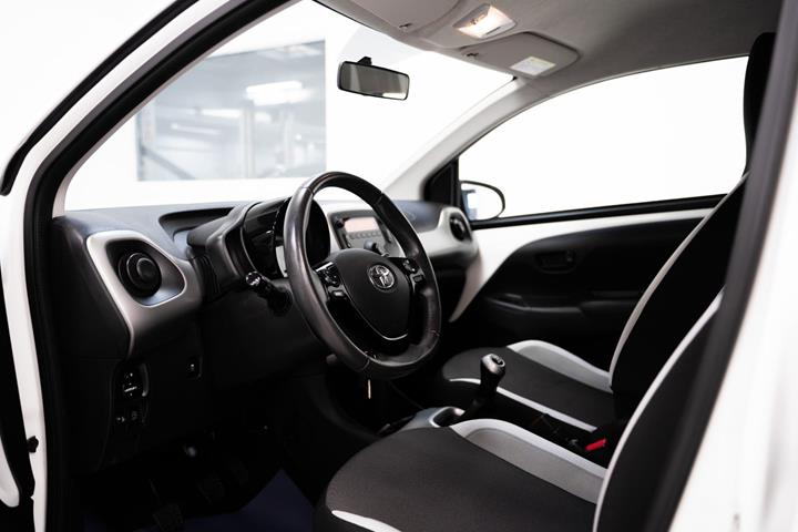 undefined Toyota Aygo fra 2015