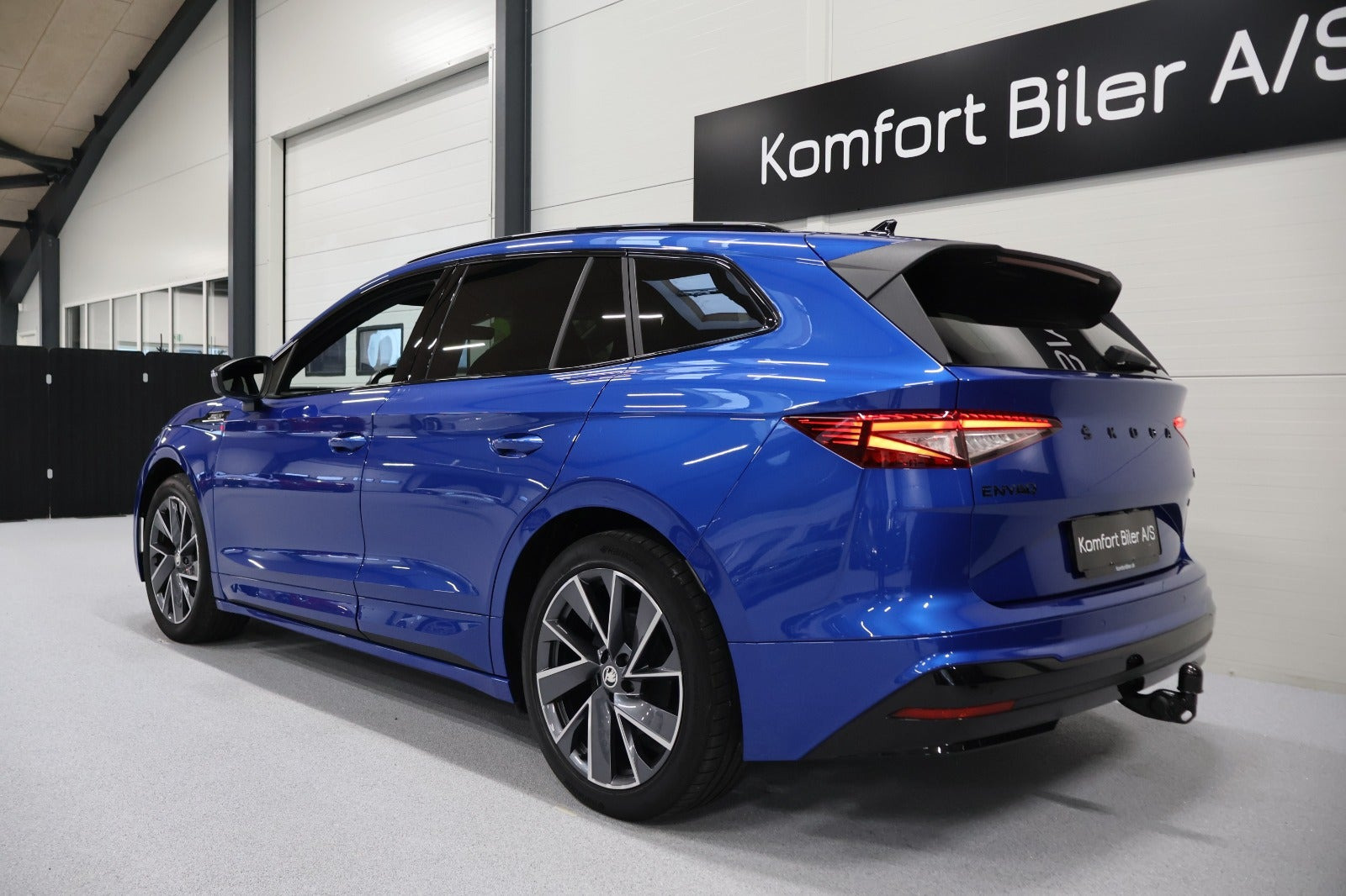 Blå Skoda Enyaq fra 2024