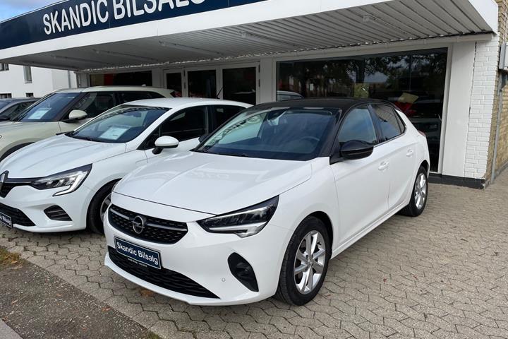 Hvid Opel Corsa fra 2021