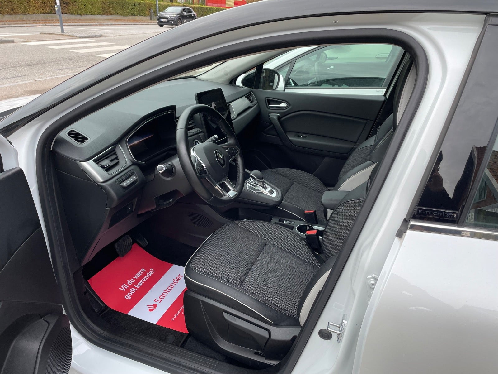 Hvid Renault Captur fra 2020
