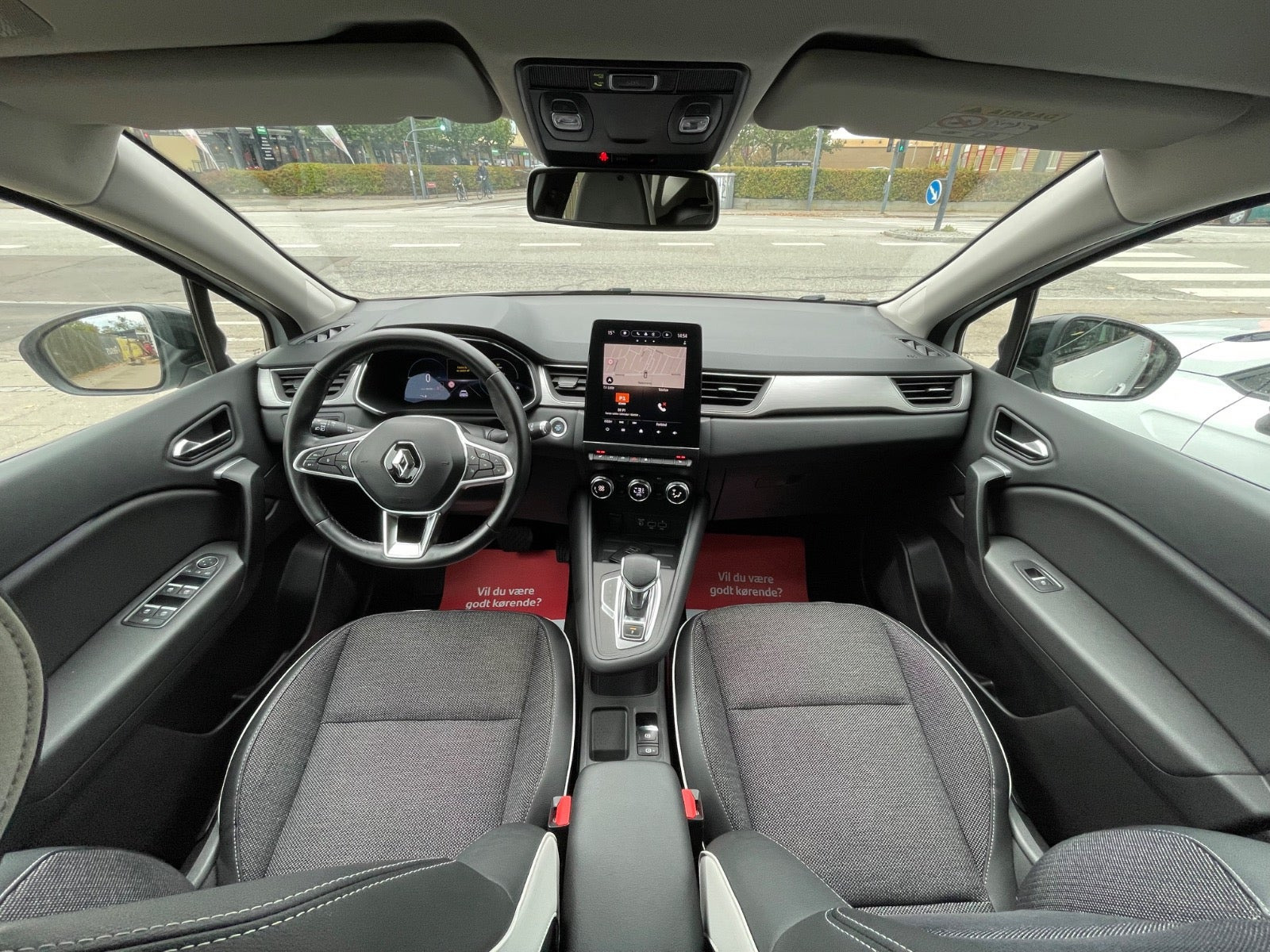 Hvid Renault Captur fra 2020