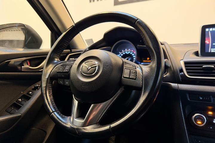 undefined Mazda 3 fra 2013