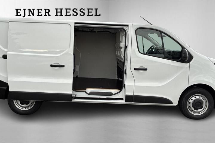 Hvid Renault Trafic fra 2026