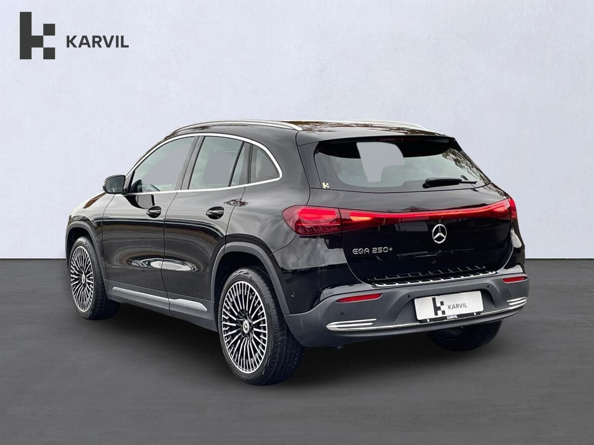 Sort Mercedes EQA250+ fra 2024