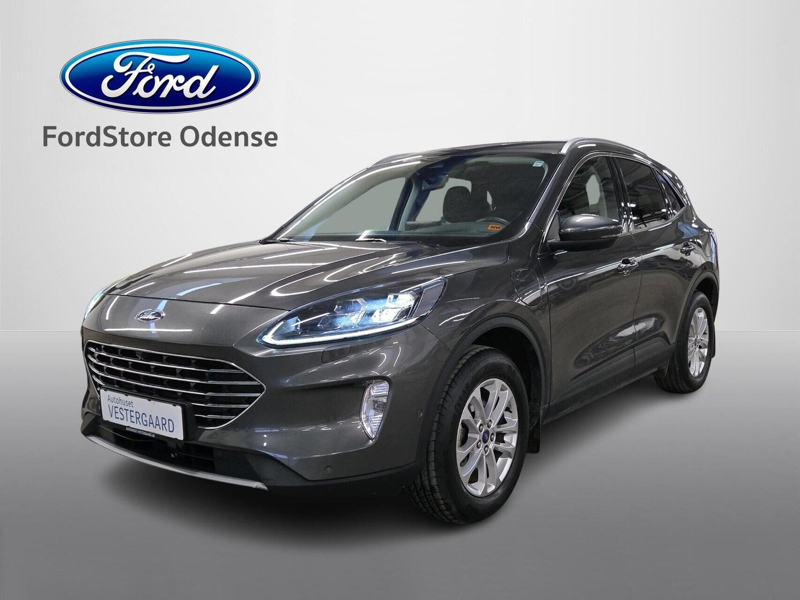 Ford Kuga 2,5 PHEV Titanium X CVT