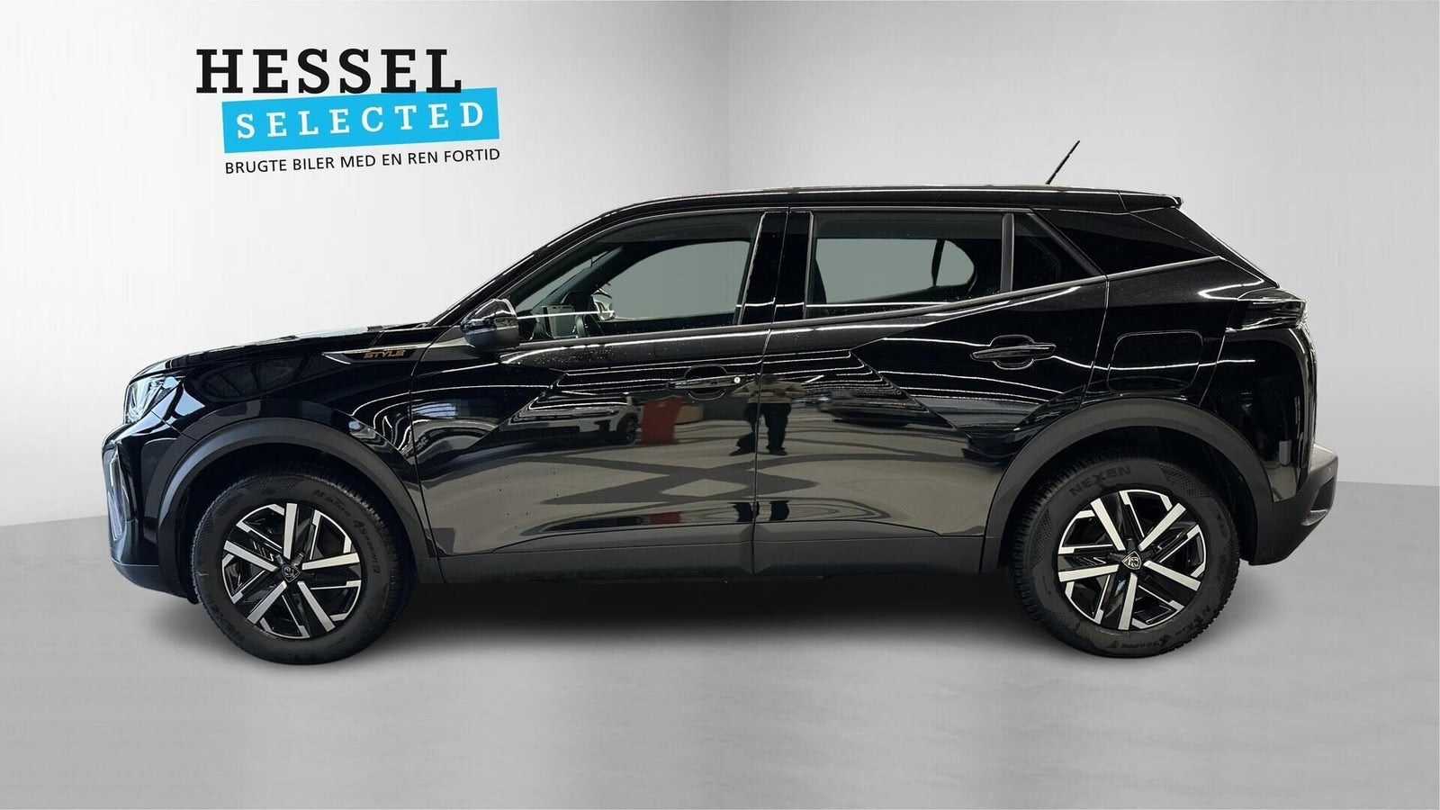 Sort Peugeot e-2008 fra 2025