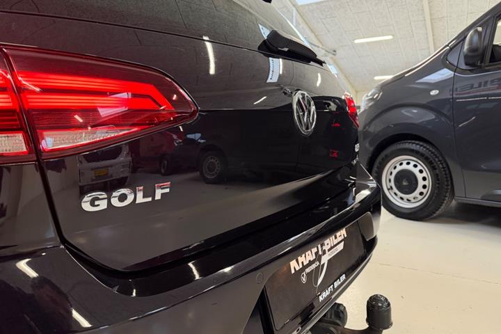 Sort VW Golf VII fra 2018