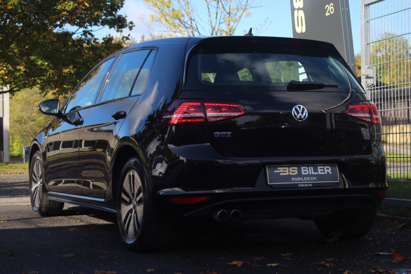 Sort VW Golf VII fra 2016