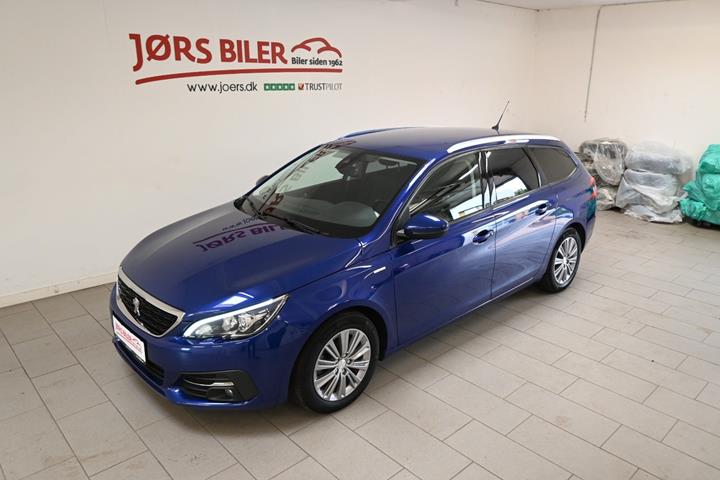 Blå Peugeot 308 fra 2019