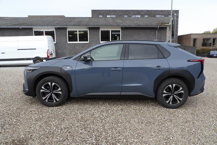 Blå Subaru Solterra fra 2024