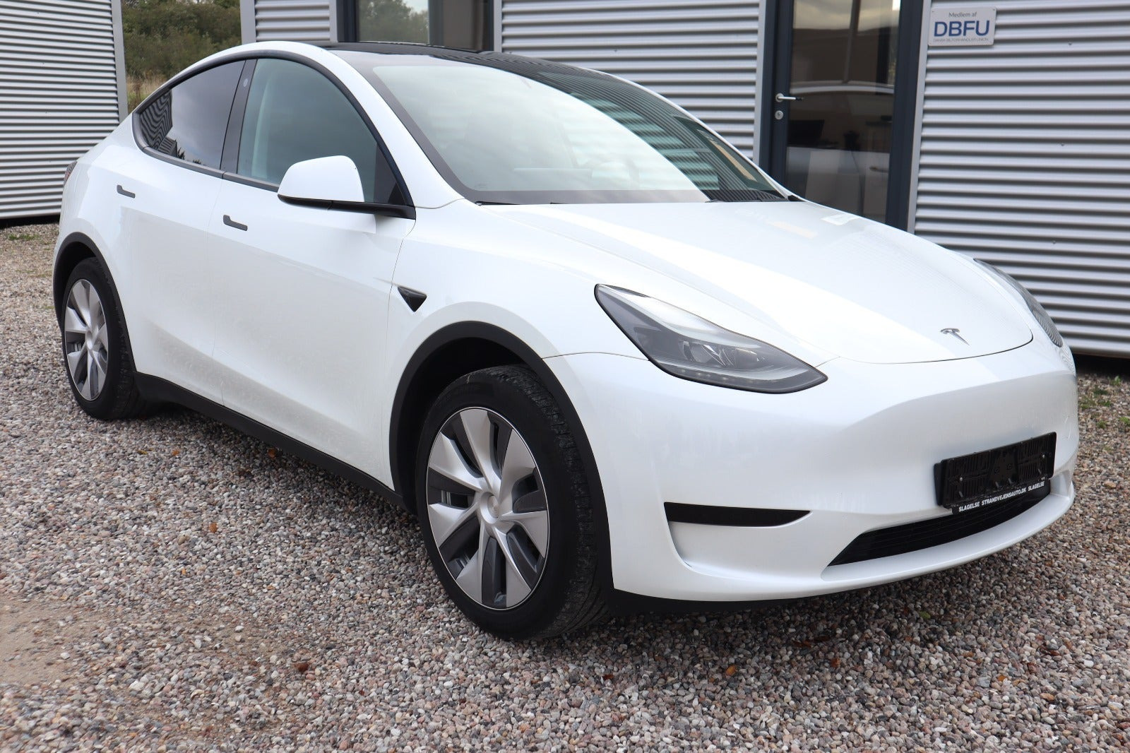 Tesla Model Y RWD