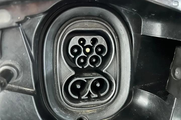 Grøn Skoda Elroq fra 2025