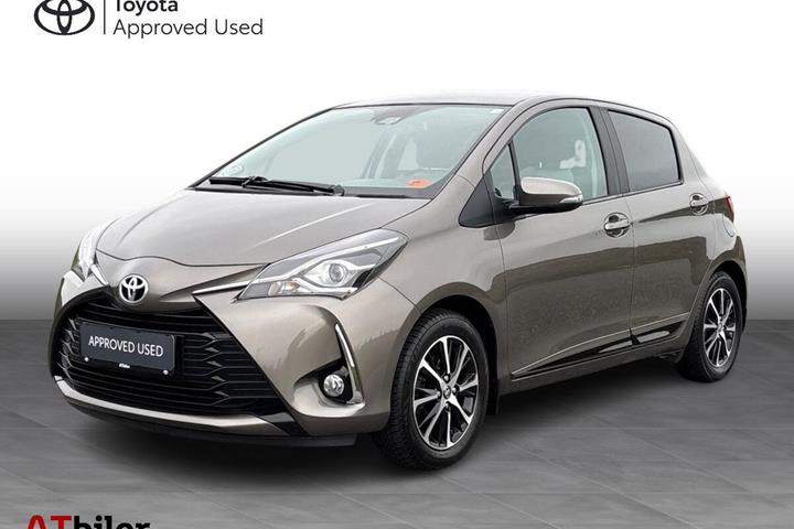 Bronze Toyota Yaris fra 2020