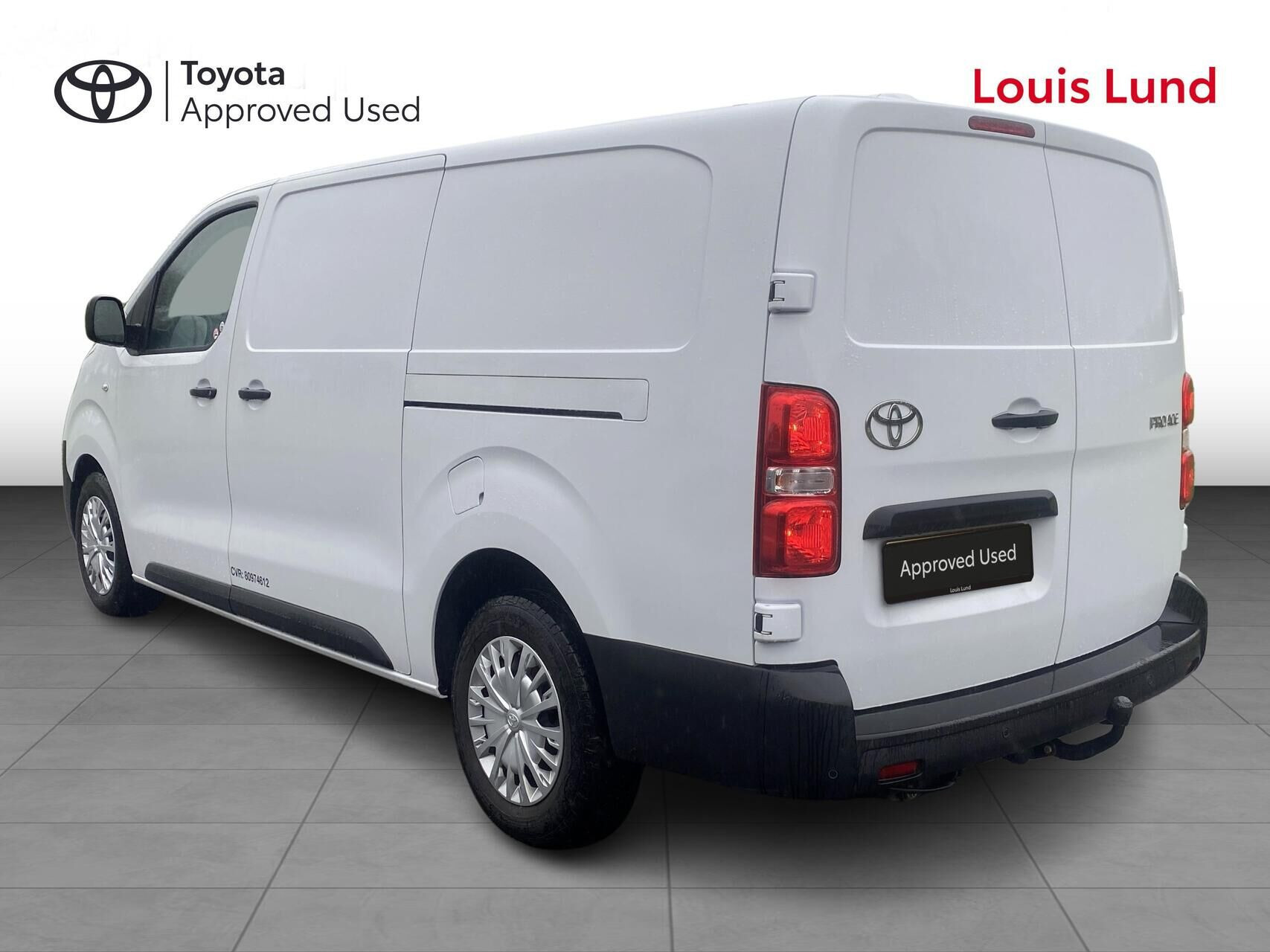 Hvid Toyota ProAce fra 2025