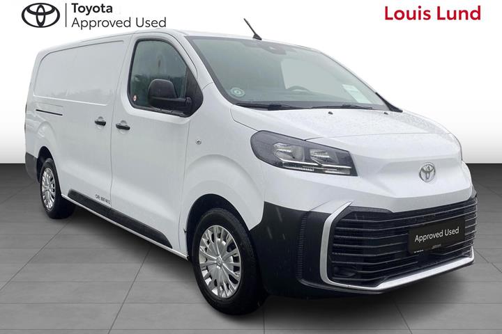 Hvid Toyota ProAce fra 2025
