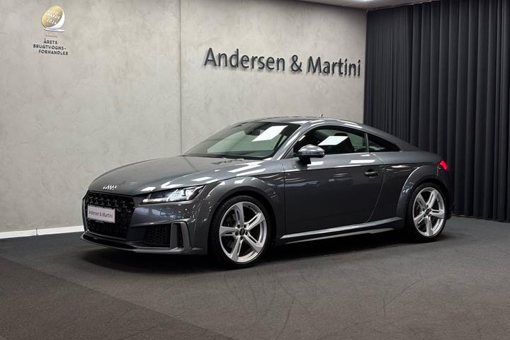 Grå Audi TT fra 2021